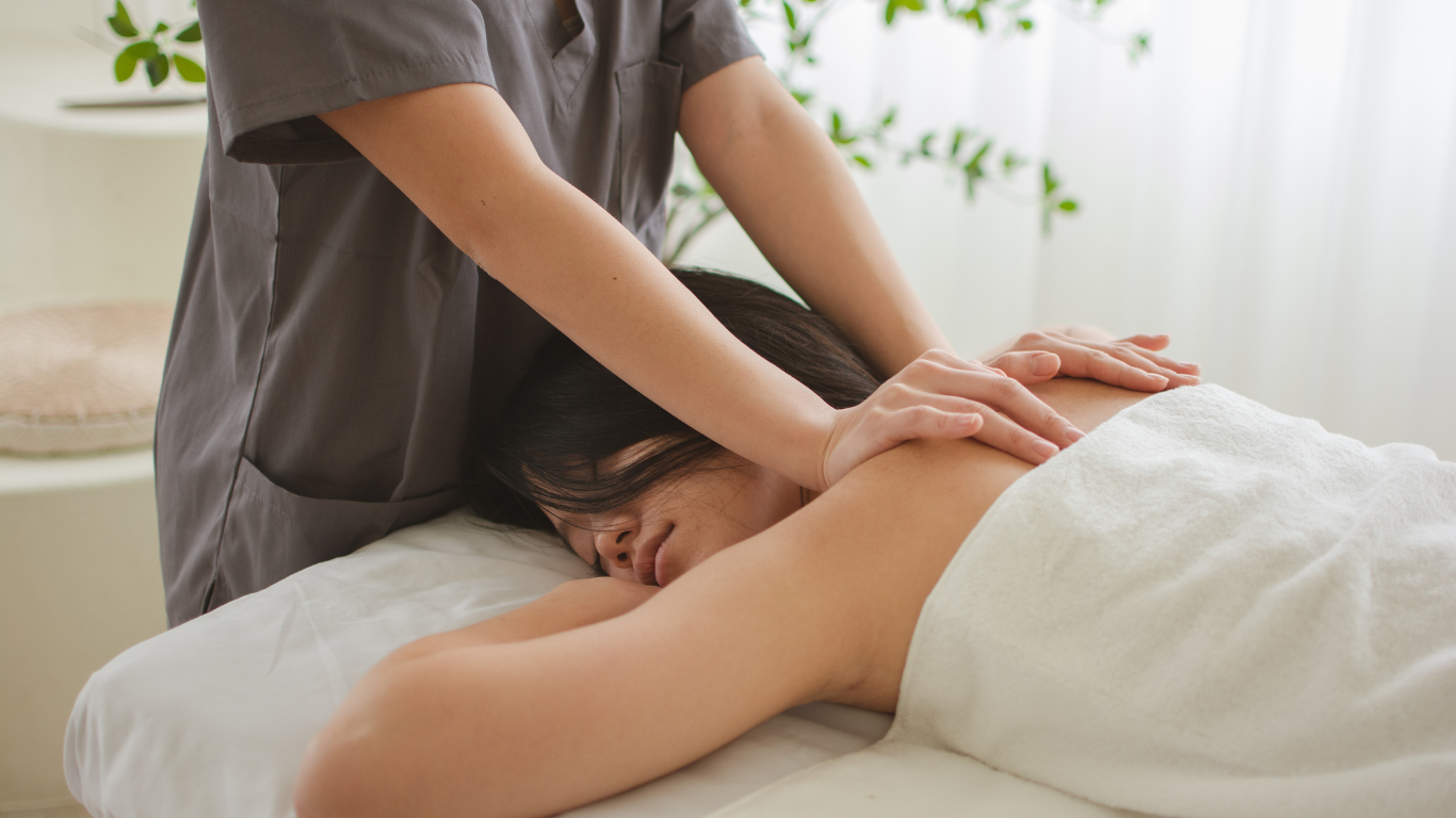 Balinese massage therapy for deep relaxation at Mass  Spa Pondicherry